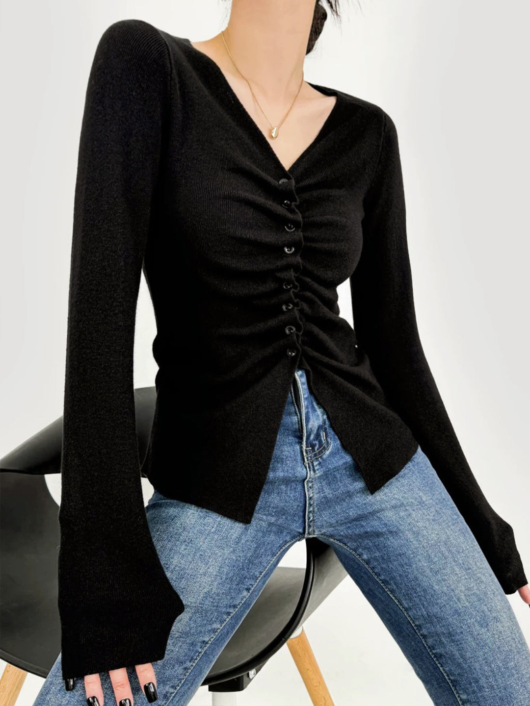 Elegant Button Pleated Knit Top şık ve sade tasarımıyla