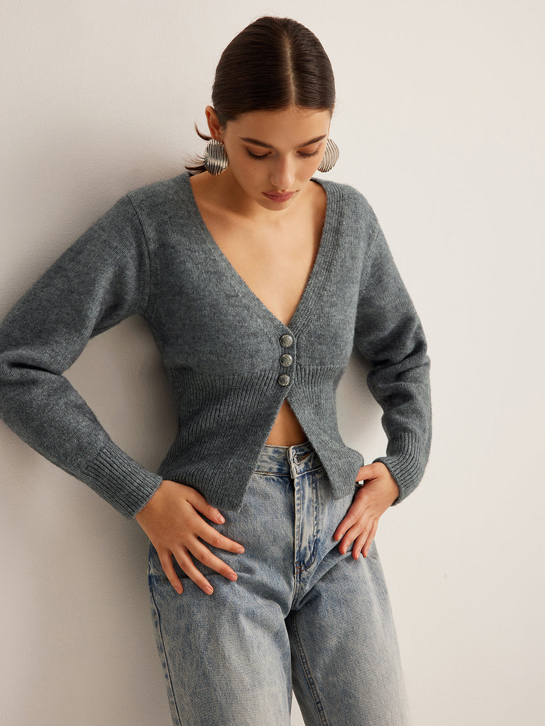 V-Neck Ribbed Split Slim Cardigan in elegant style