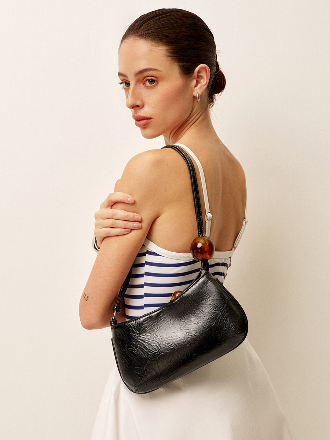 Zarif Boncuklu Askılı Suni Deri Omuz Çantası