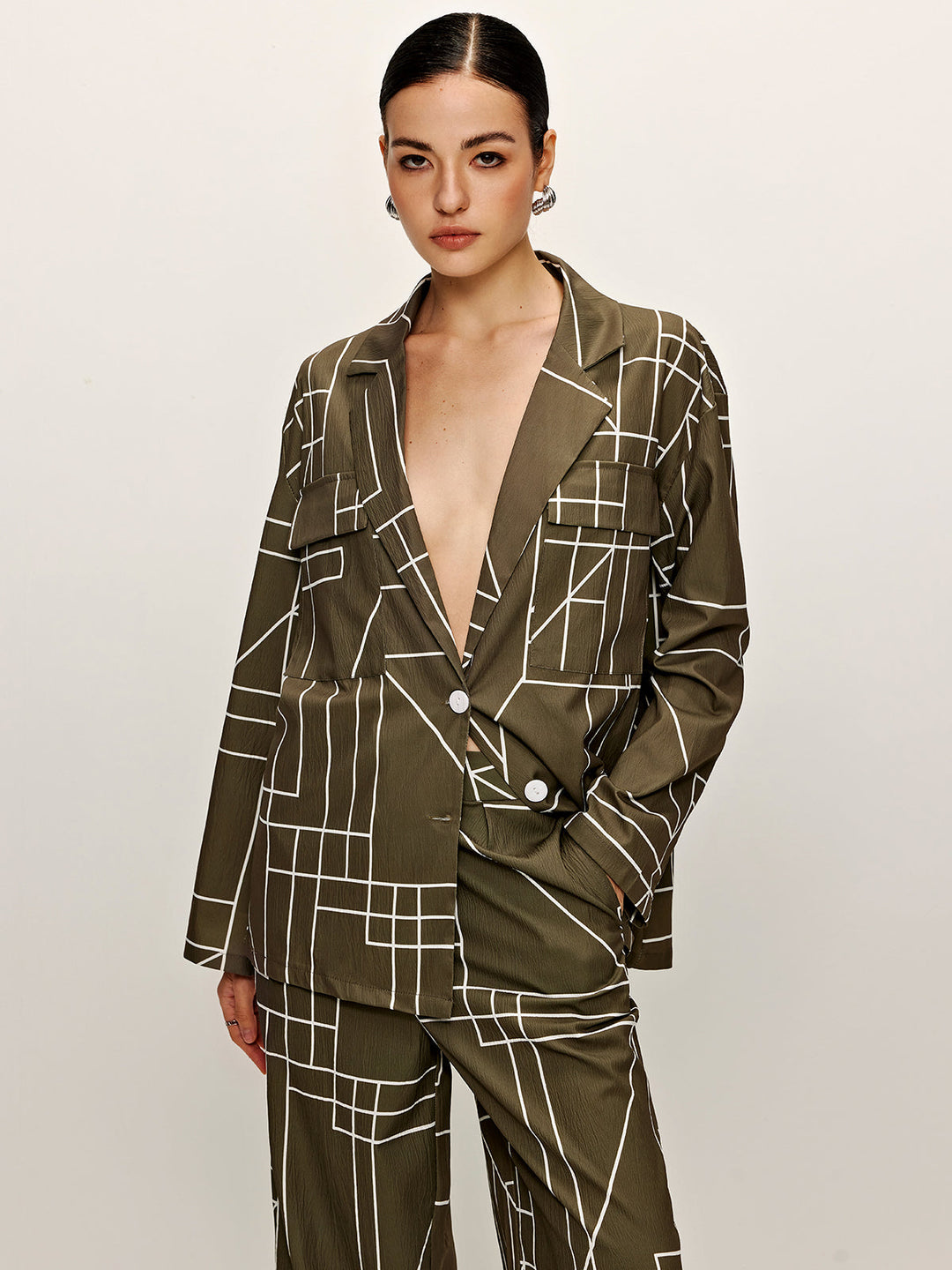 Sade Baskılı Yaka Gömlek, Svelte Chic