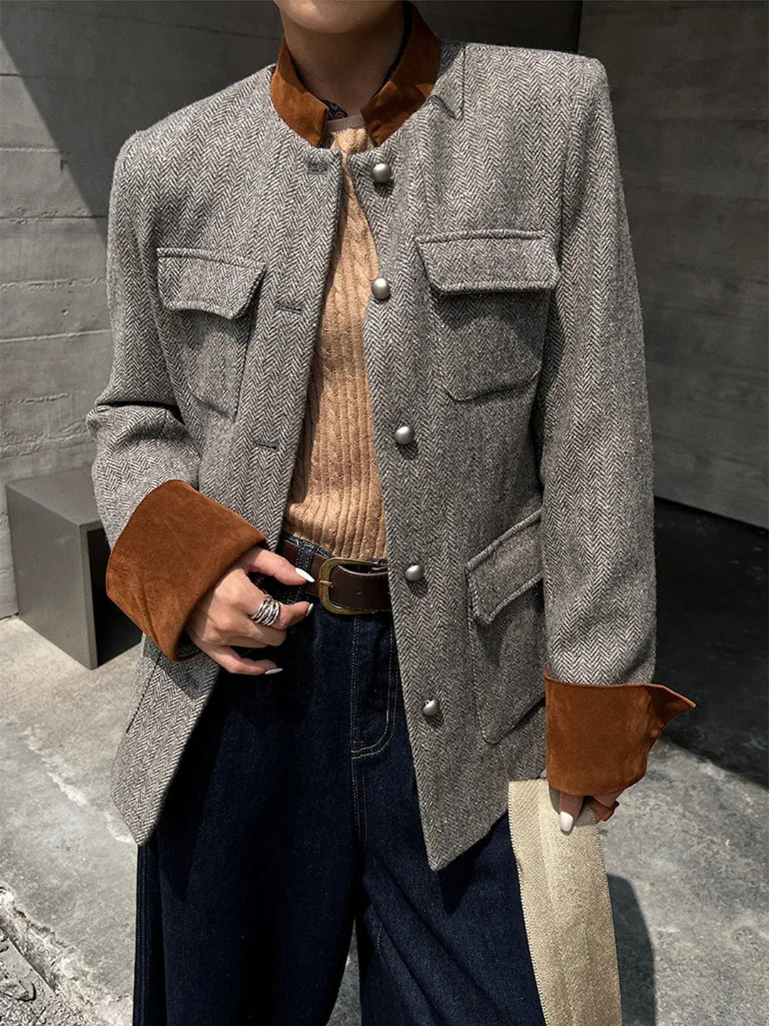 Contrast Trim Chevron Button Jacket kadın modası için şık bir seçim