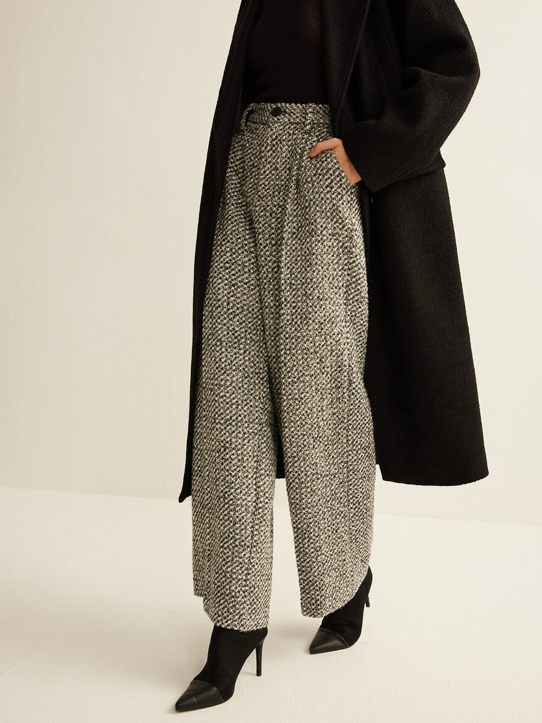 Wool-Blend Tweed Pants, Svelte Chic marka tweed pantolon