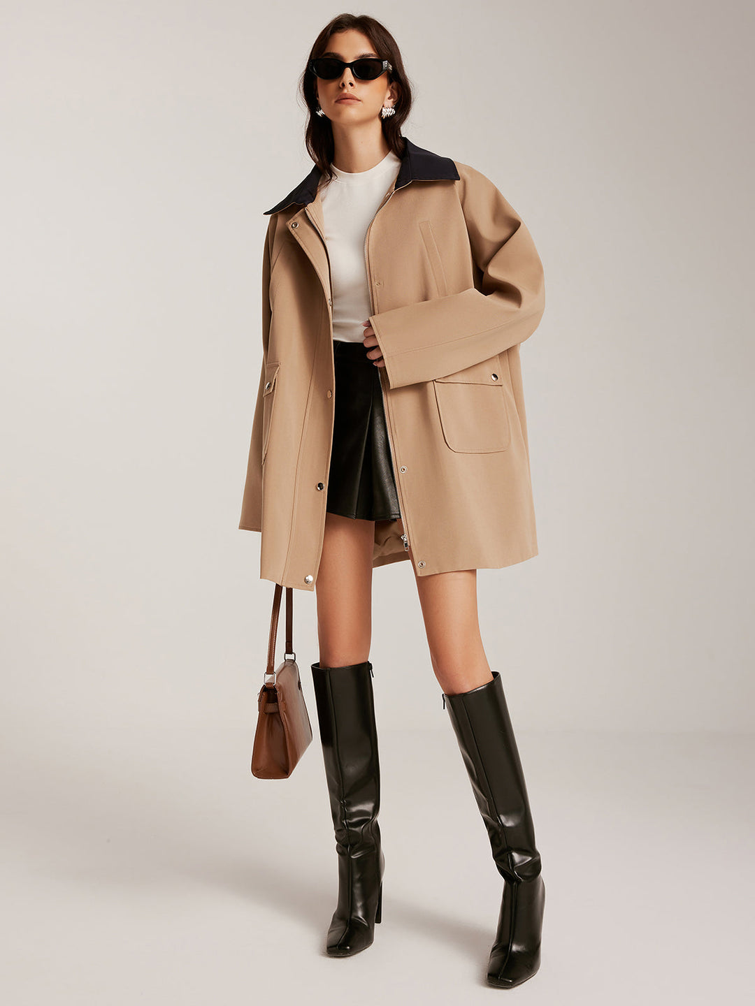 Kontrast yaka fermuarlı bol trençkot