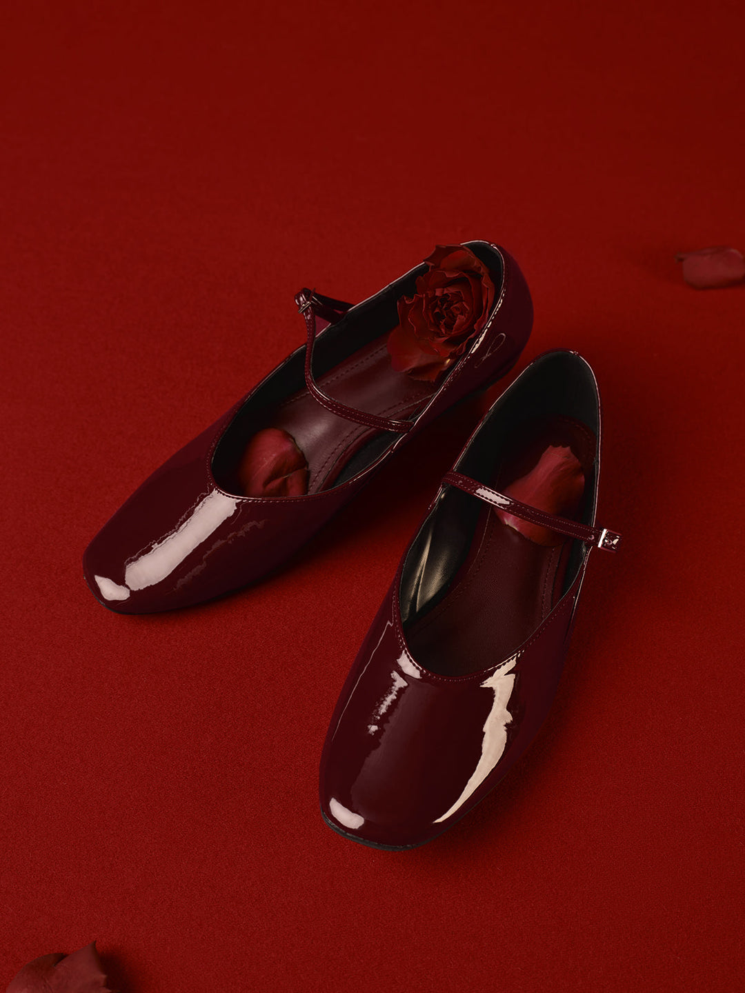 Tokalı Balerin Ayakkabıları - Şık ve Zarif Tasarım