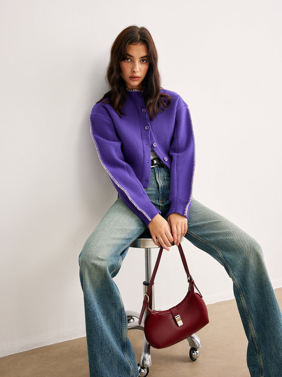 Kontrast Kenar Dikişli Kısa Sırt Hırkası, Svelte Chic