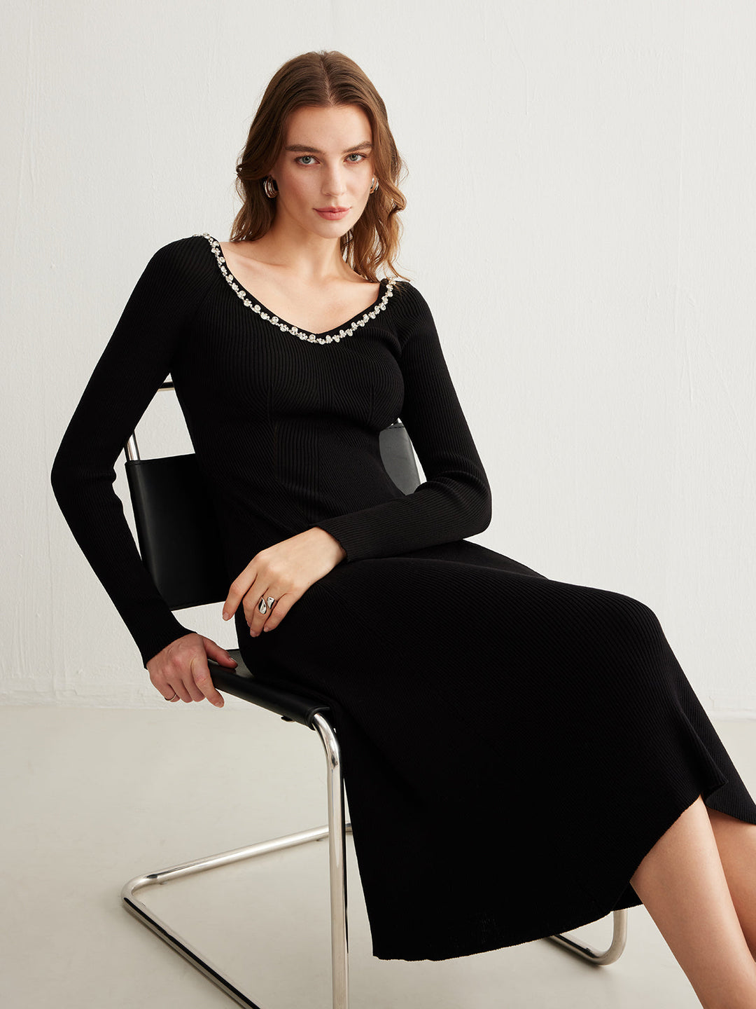 Stras Taşlı Düz Kazak Elbisesi - Svelte Chic