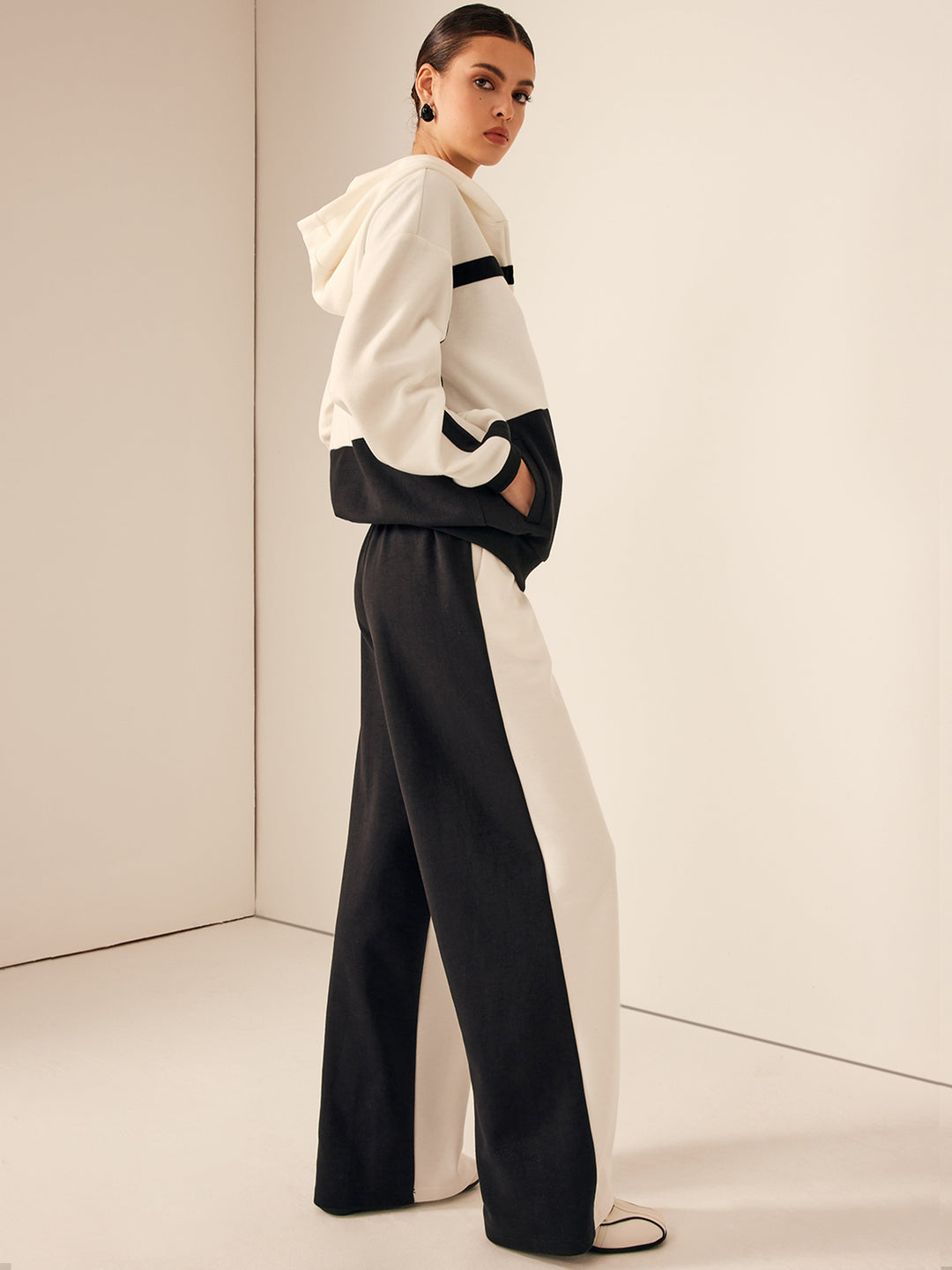 İki renkli lastikli bel eşofman altı