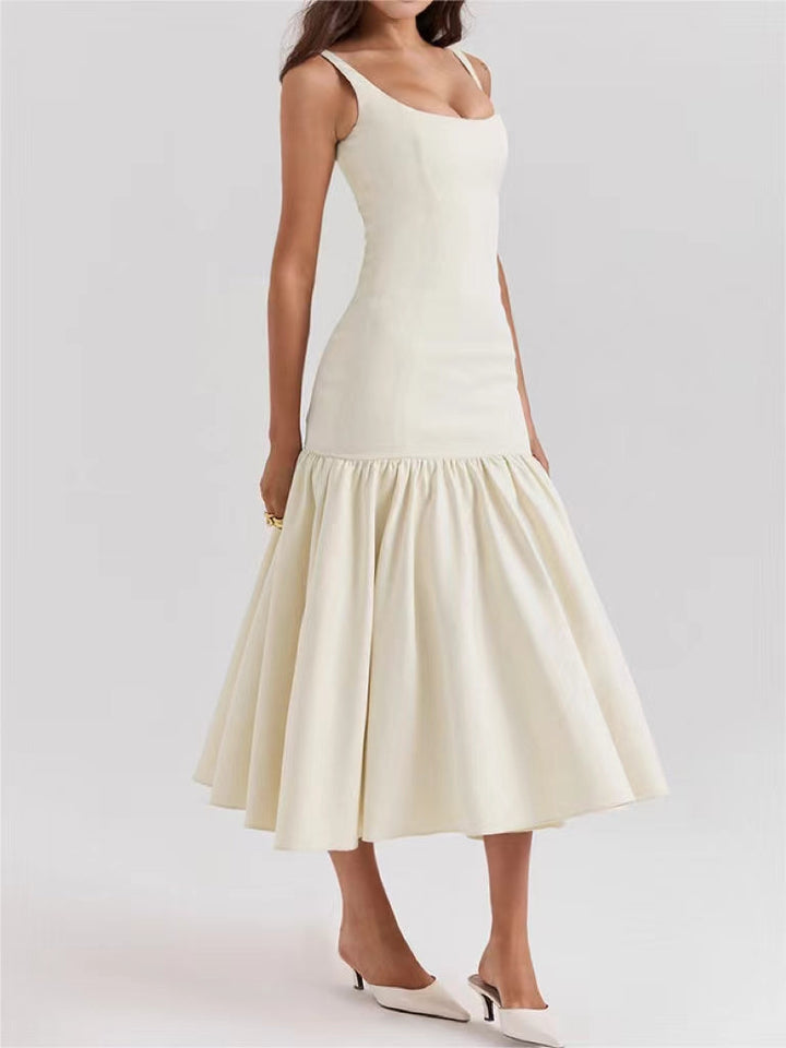 Göz Alıcı Pileli Elbise