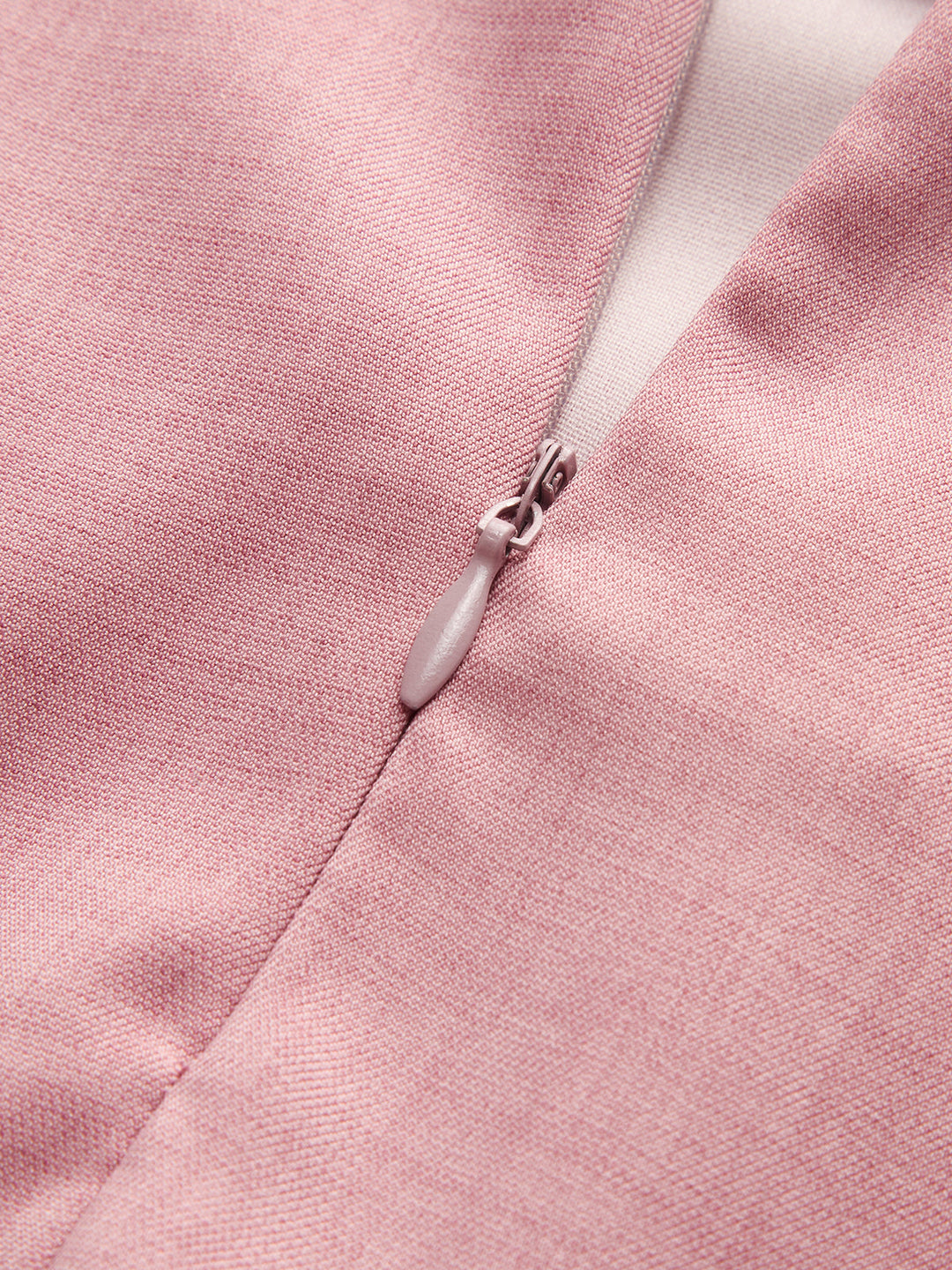 Halter Sırtı Açık Altın Düğmeli Abiye Kısa Elbise