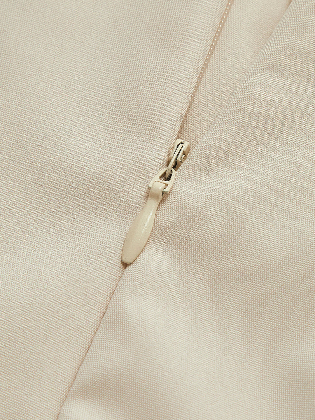 Sırtı Yırtmaçlı Puf Kollu Abiye Uzun Elbise