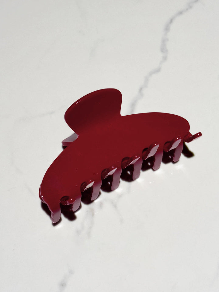 Retro Parlak Saç Tutuşu