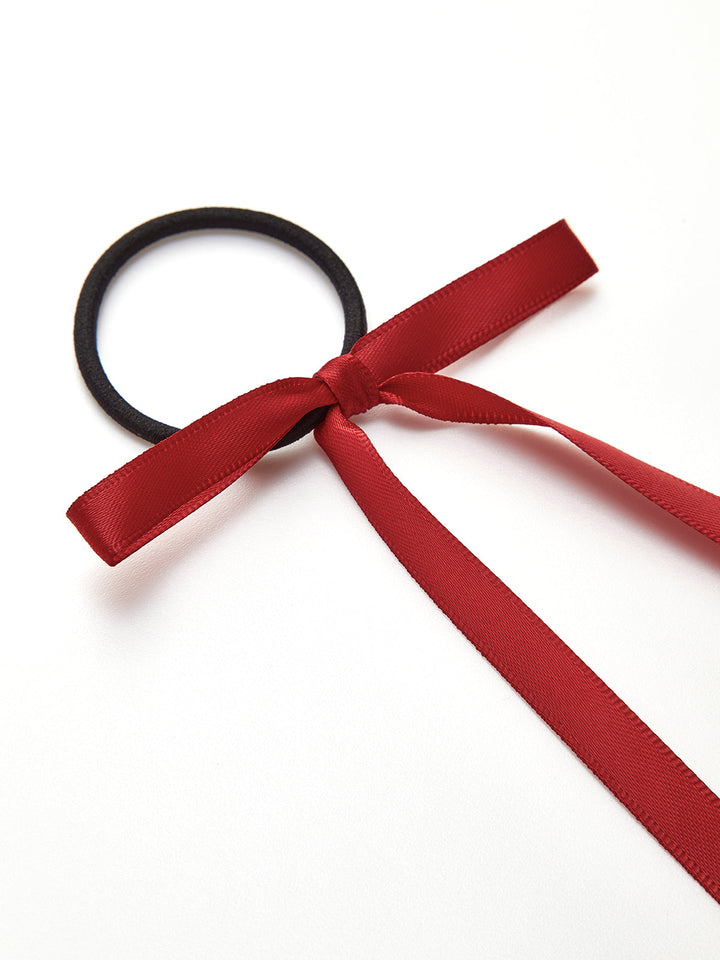 Минималистичен аксесоар за коса с панделка 