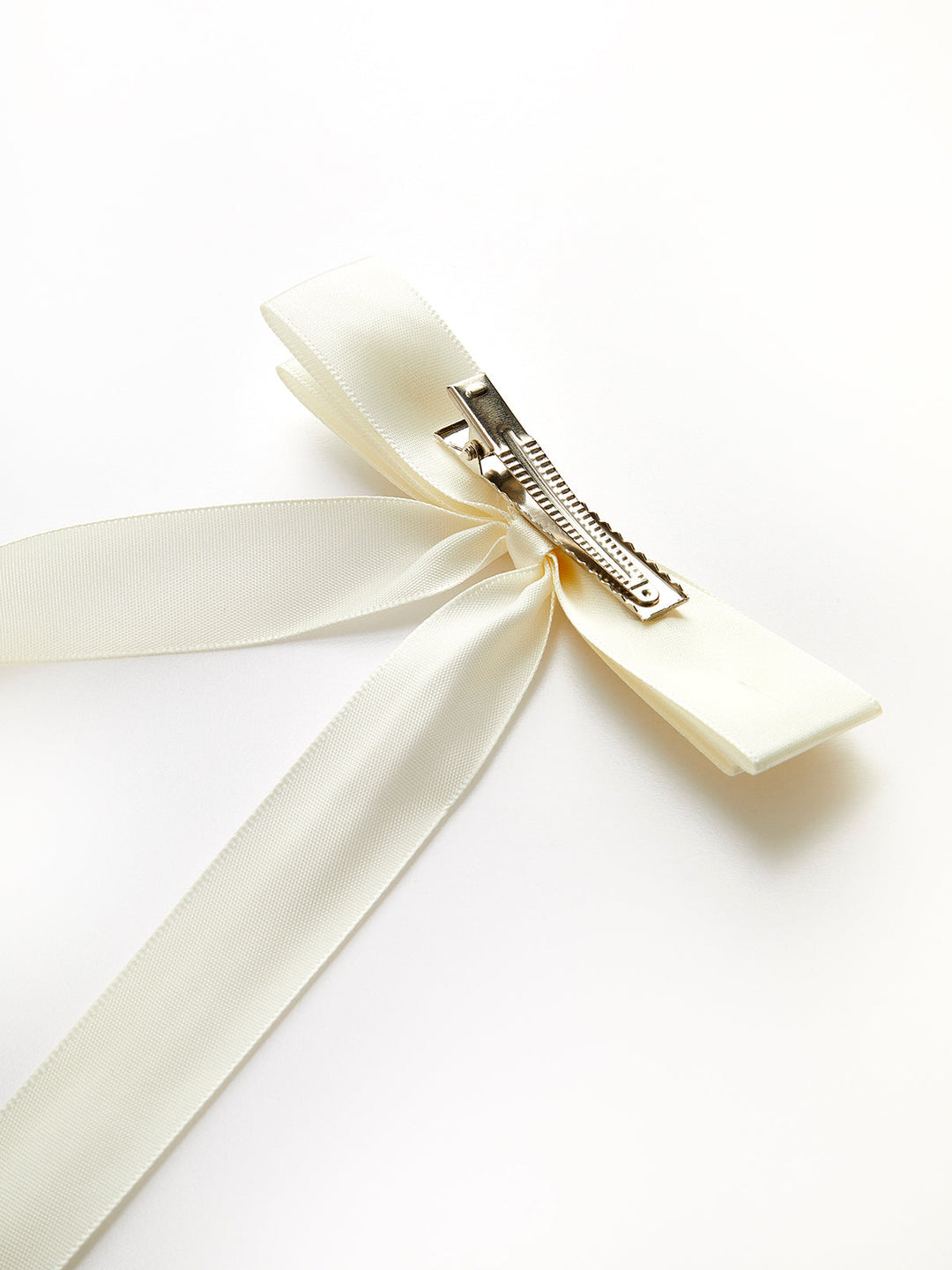 Аксесоар за коса във формата на колан 