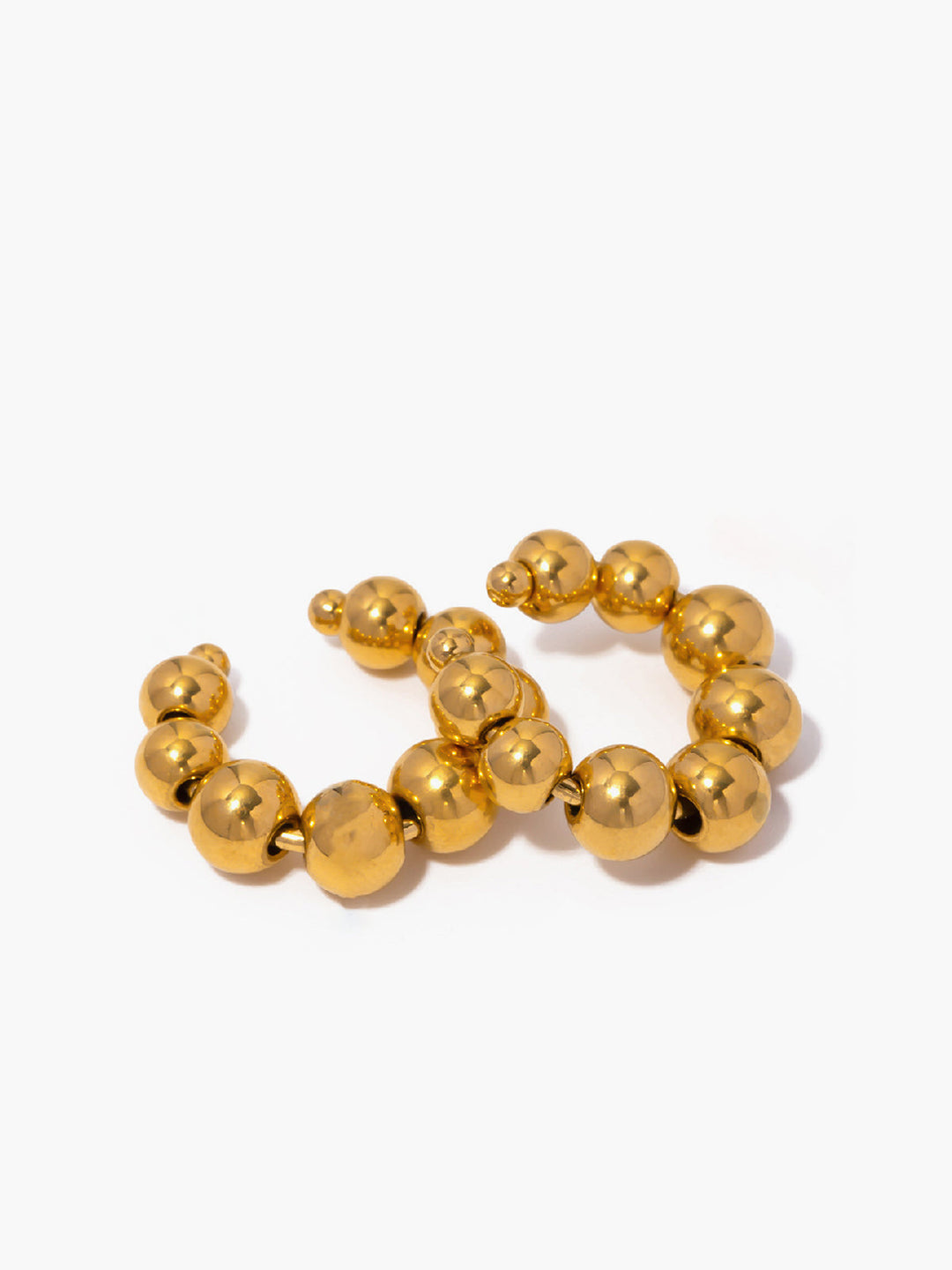 Златна обръч с мъниста за уши 