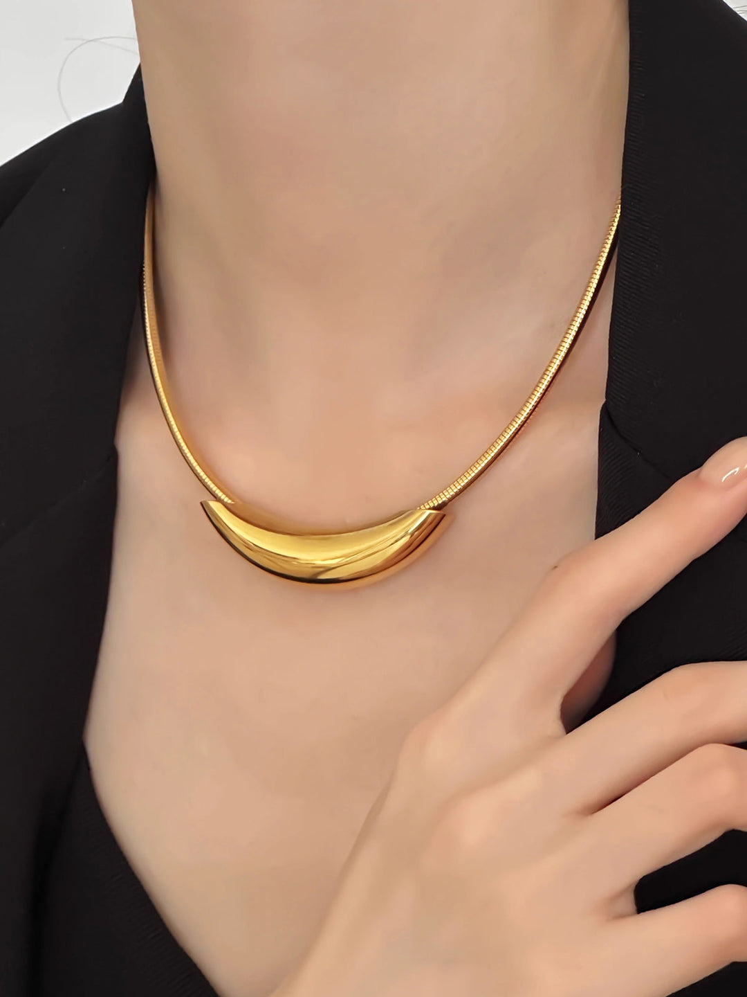 Şık O-Halka Choker Kolye