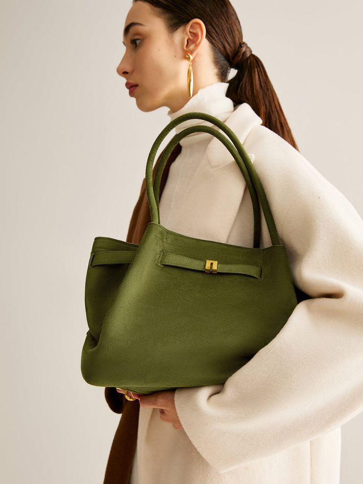 Плисирана чанта от велур 