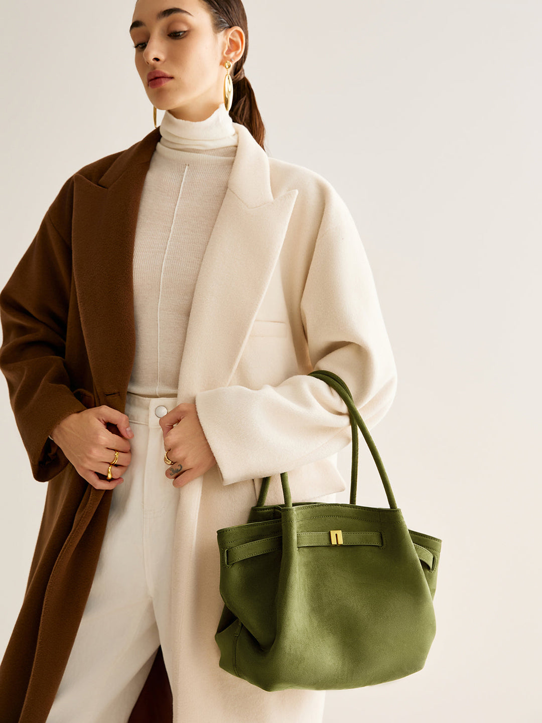 Плисирана чанта от велур 