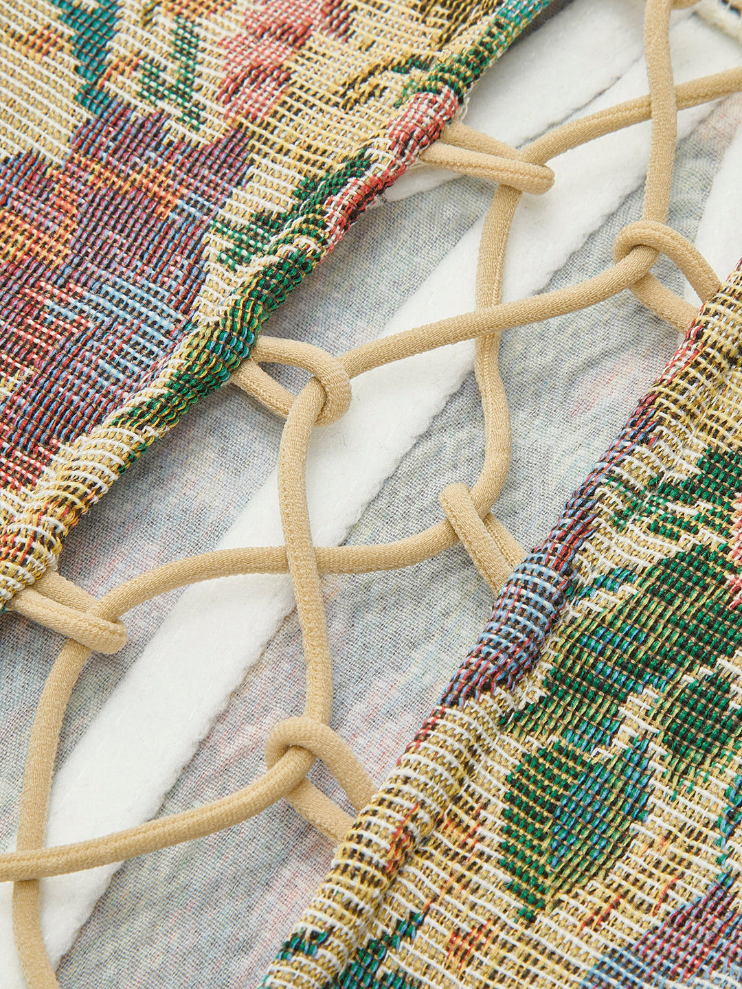 Çiçek Nakışlı Kordonlu Korsaj