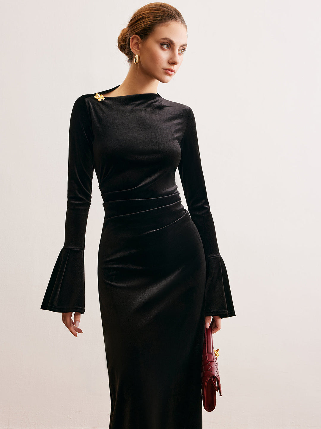 Volanlı Manşetli Kadife Abiye Uzun Elbise