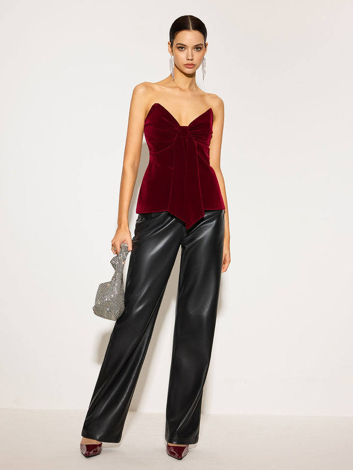 Şık Fiyonk Önü Kadife Fermuarlı Süveter ile Rahat Şıklık