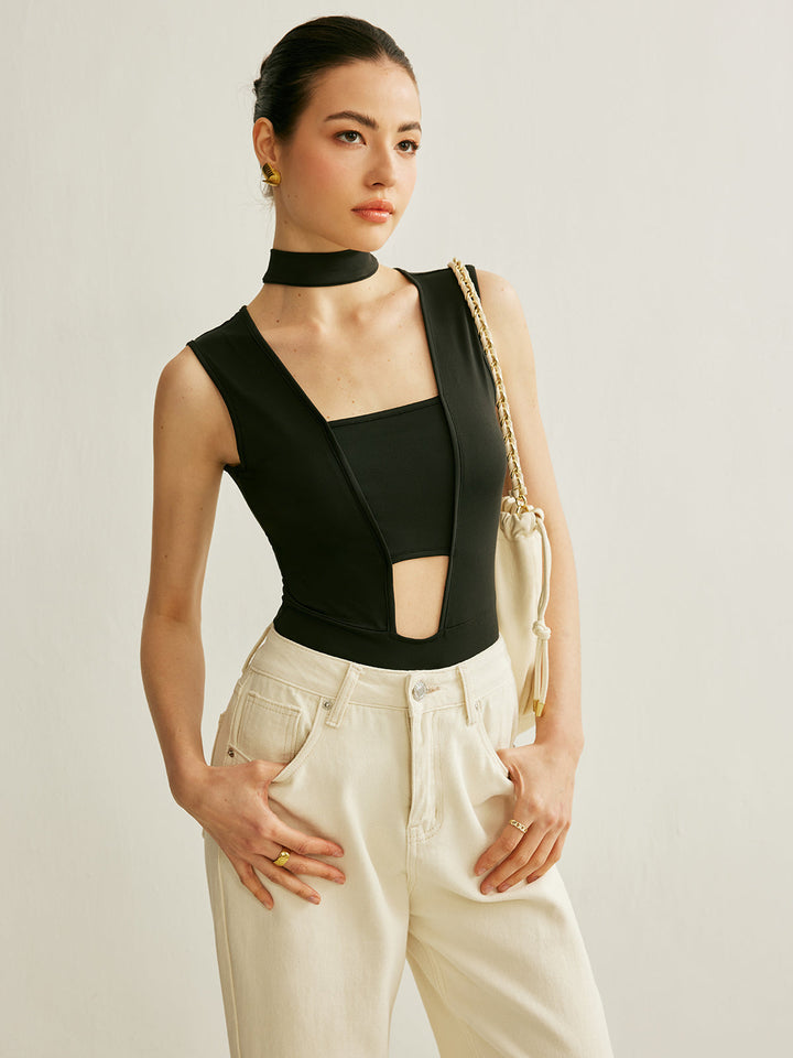 Стилен боди без ръкави с изрез за активен стил