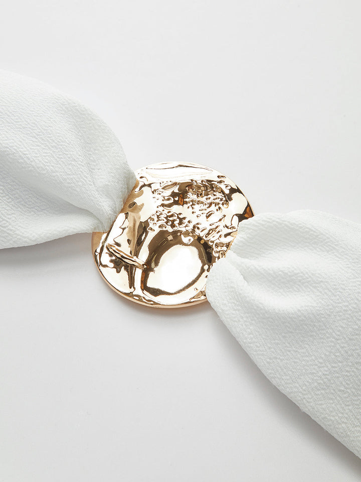 Şık Kapama ile Zarif Altın Detaylı Bikini