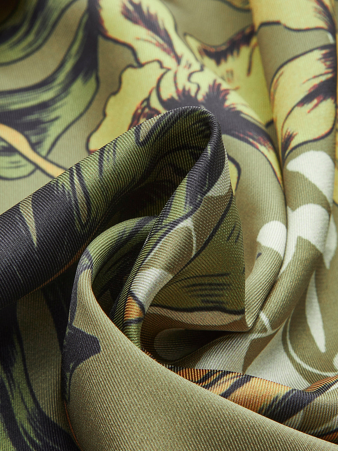 Şık Bağlama Detaylı Cazibeli Çiçek Desenli Sarma Etek