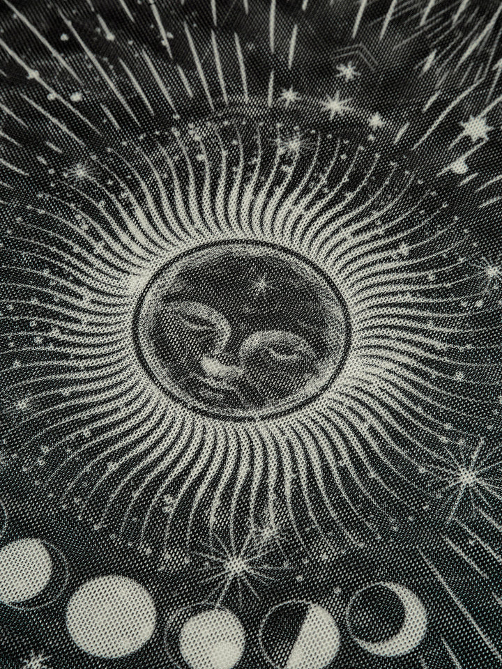 Gök Tasarım: Eşsiz Astroloji Baskılı Etek