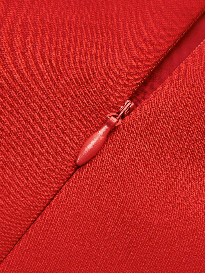 Елегантна вечерна рокля с гол гръб и широки ръкави