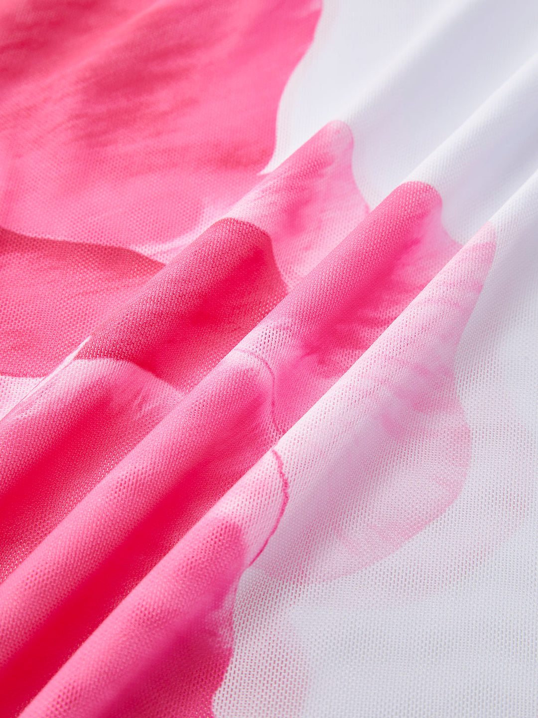 Cazip Çiçekli Bikini Seti, Şeffaf Etek ile Birlikte