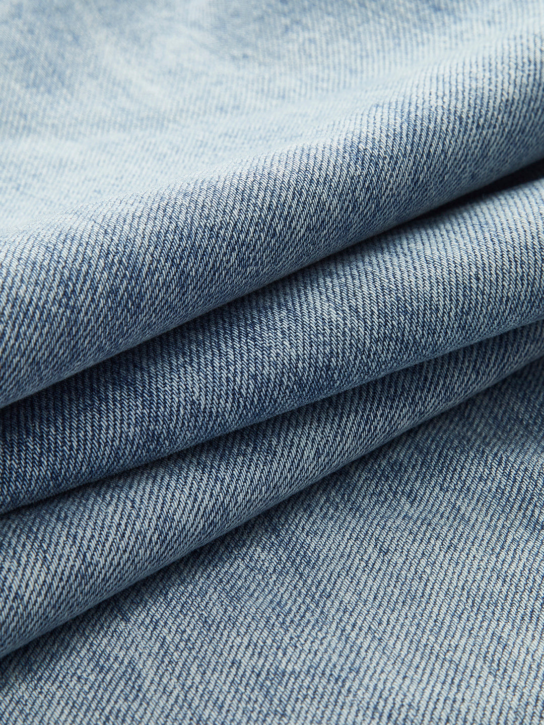 Şık Asimetrik Bel Wide-Leg Jeanler ile Modaya Uygun Bir Görünüm