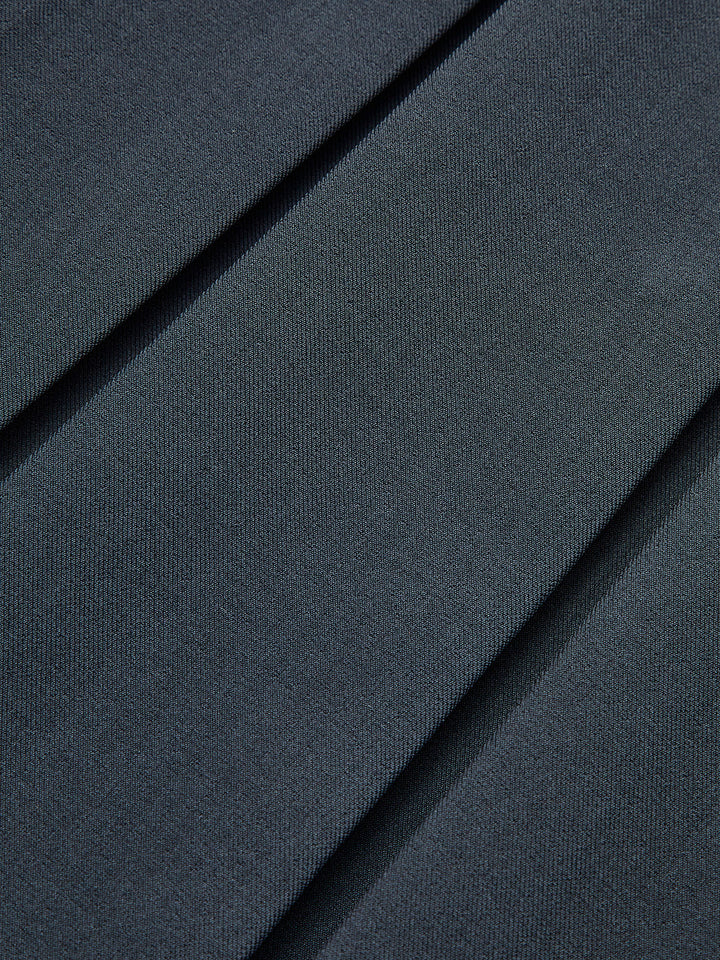 Şık Plise Elbise Şık Geniş Yaka Detayı ile