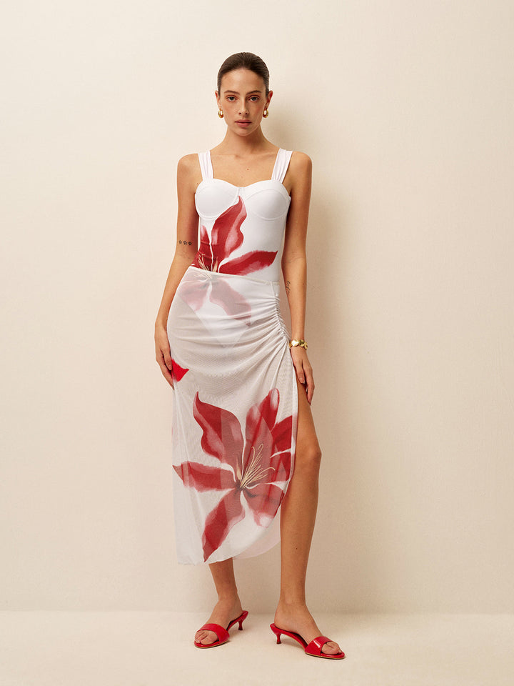 Şık Drapeli Üst ile Zarif Korse Tarzı Tek Parça