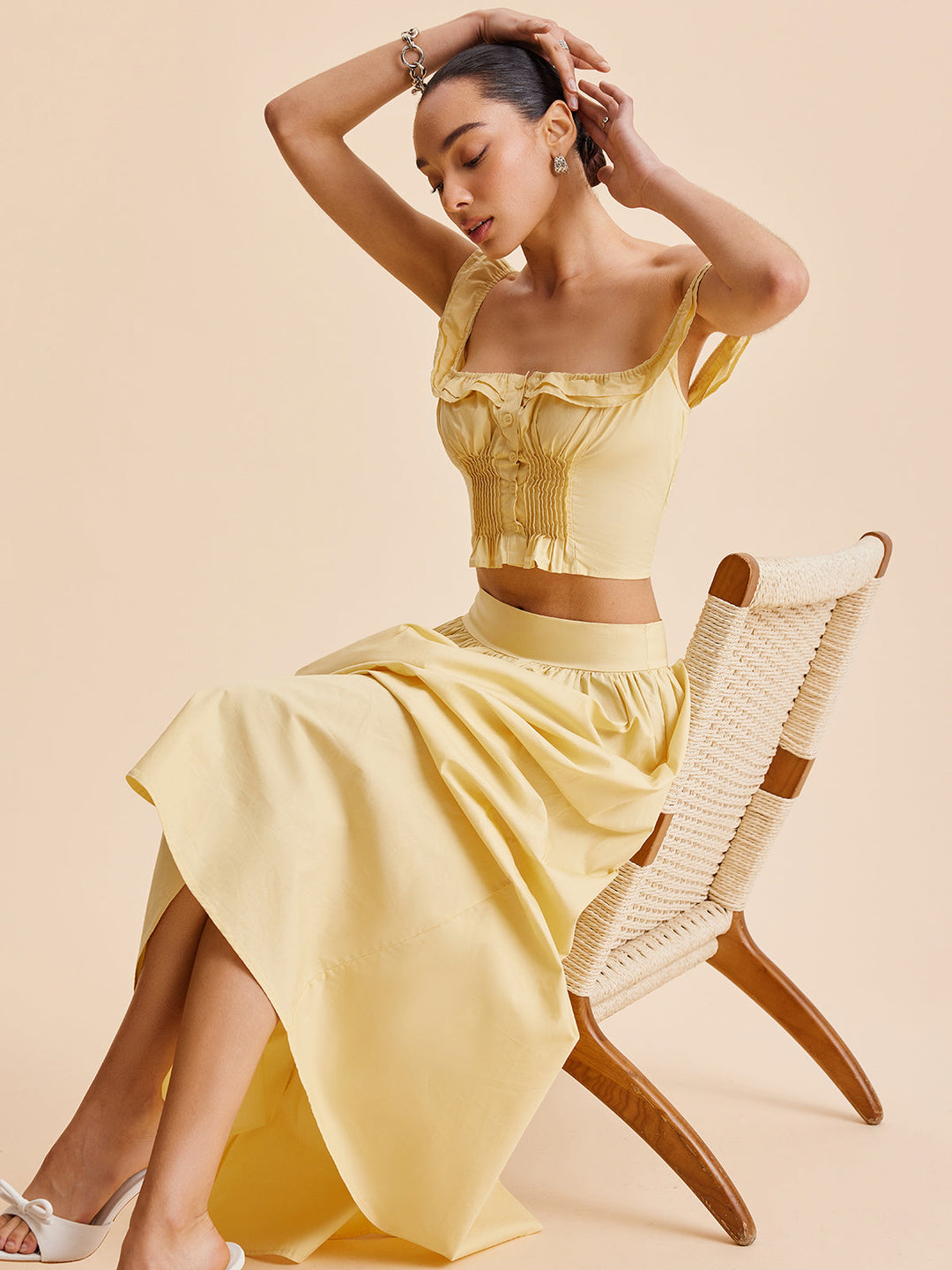 Şık Volanlı Crop Top ve Etek Takımı