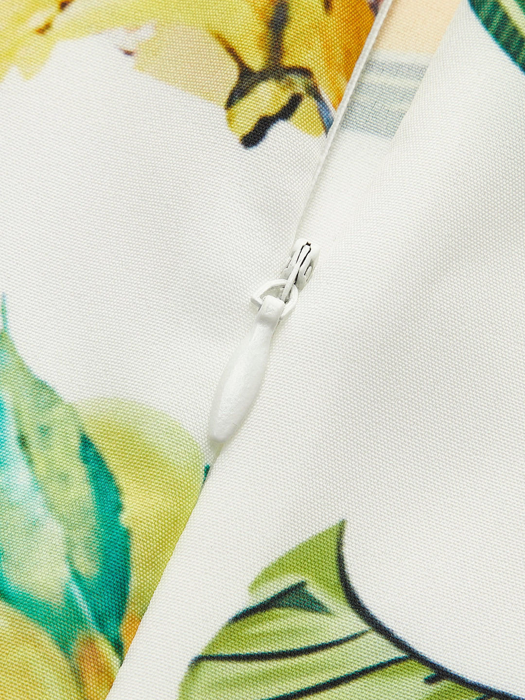 Şık Bohem Tarzı Büzgülü Kol Elbise Göz Alıcı Baskı ile