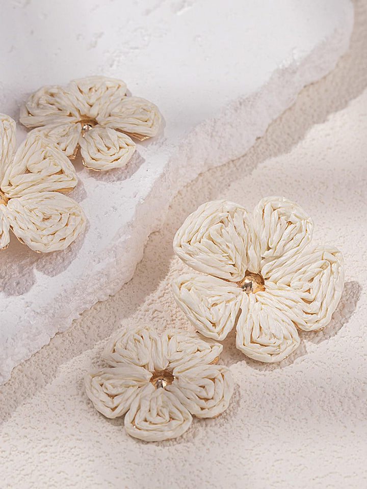 Şık Altın Varak Dantel Yaprak Damla Küpe