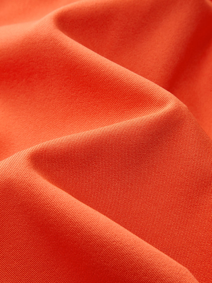 Şık Orta Bel Plise Geniş Paça Pantolonlarla Çabasız Zarafet