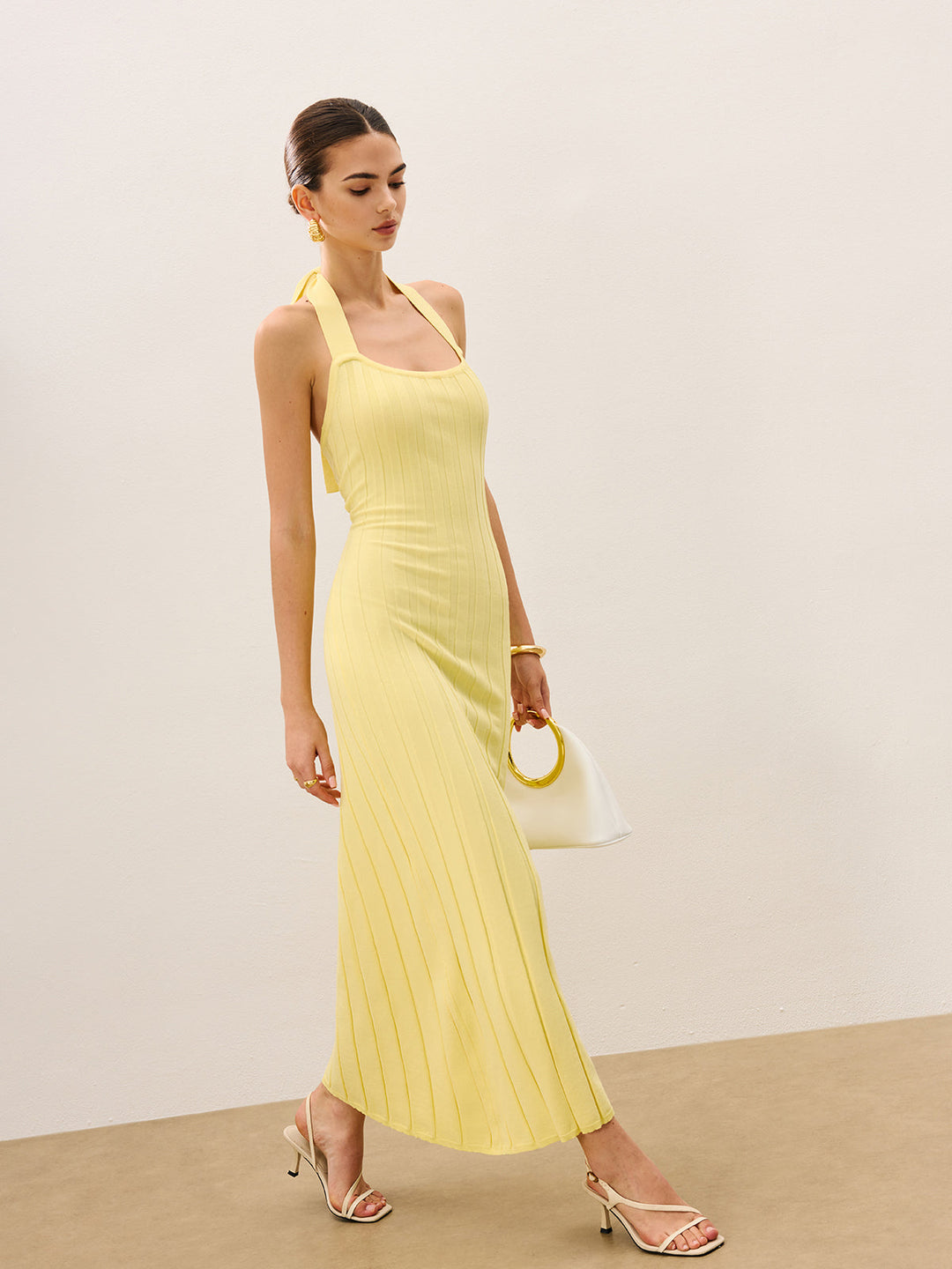 Renkli Çizgili Yaka ile Kolsuz Örme Elbise