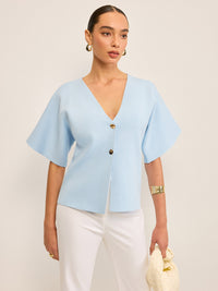 V Yaka Düğmeli Örgü Hırka