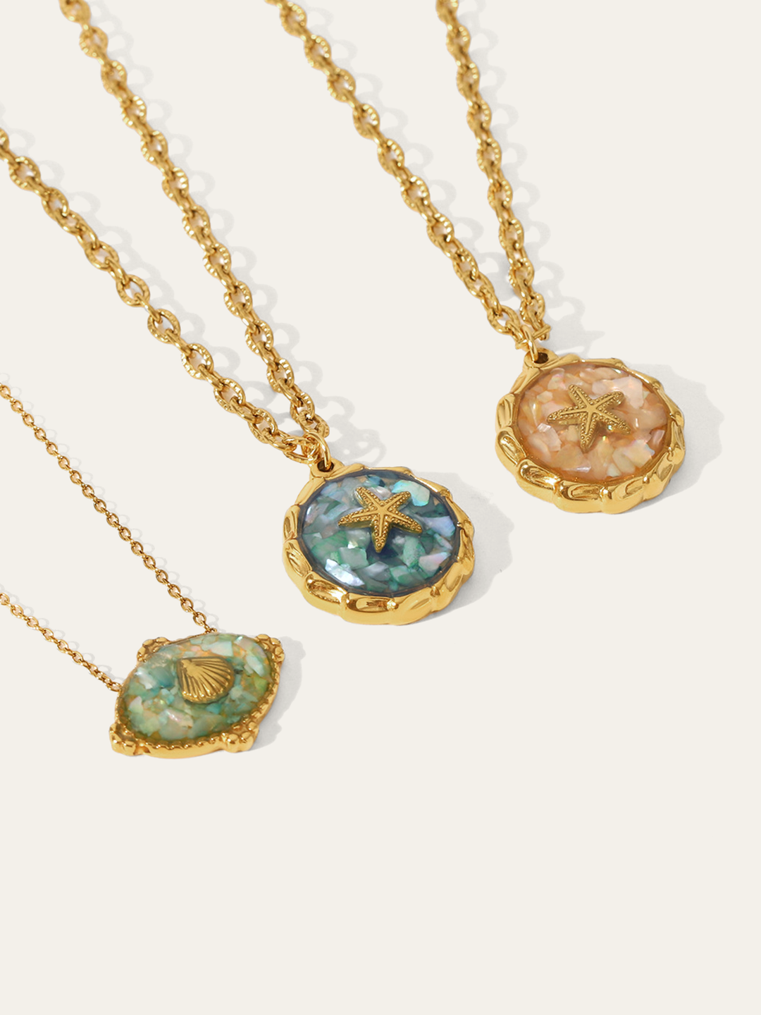 Altın Yıldızbalığı Kolye Ucu Kolye