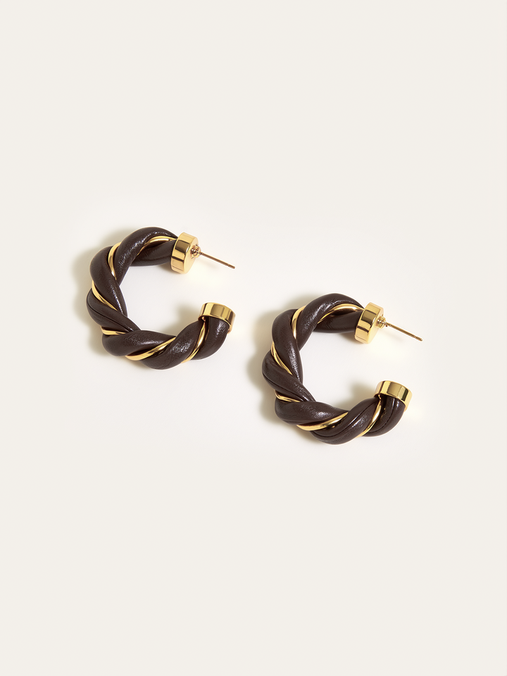 Çarpık Halka Küpe