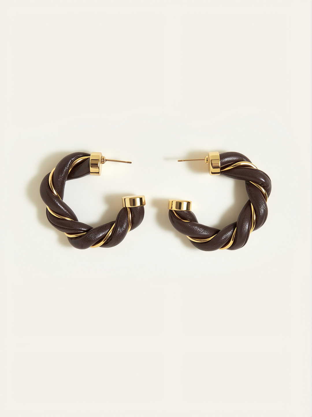 Çarpık Halka Küpe