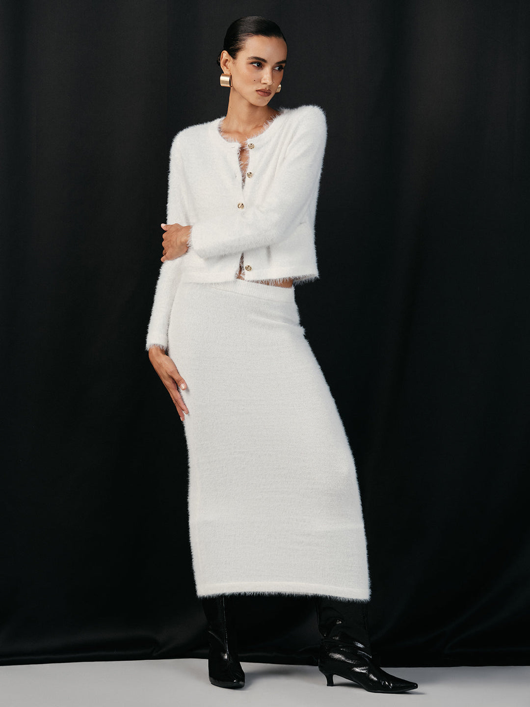 Füslü Metal Düğmeli Hırka ve Etek Takımı