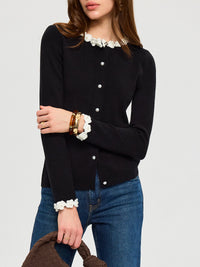 3D Çiçekli Süsleme İnci Düğmeli Hırka