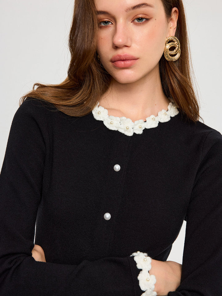 3D Çiçekli Süsleme İnci Düğmeli Hırka