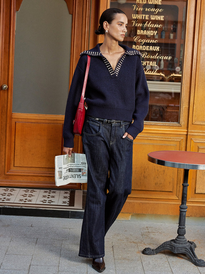 Çıktılı Yaka Yün Karışımlı V Yaka Kazak