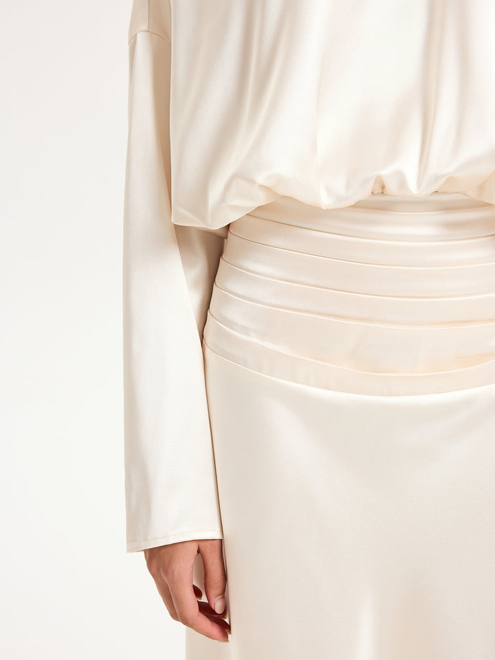 Zarif Saten Abiye Uzun Elbise